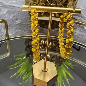 GOLD COIL HOOP EARRING